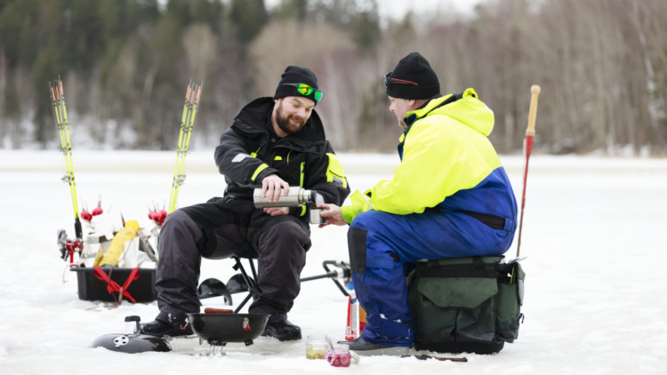 Fisketävling vid Hyttsjön